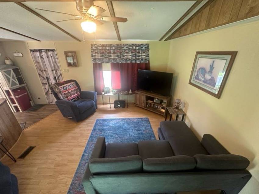 543 Lake Henry Drive a Winter Haven, FL Mobile or Manufactured Home for Sale